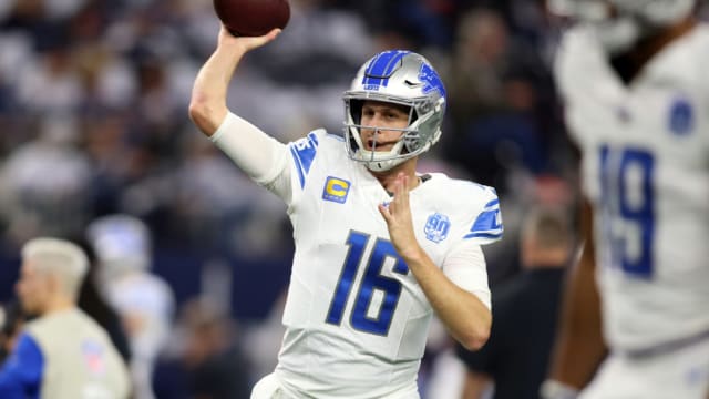 Detroit Lions quarterback Jared Goff warms up against the Dallas Cowboys.